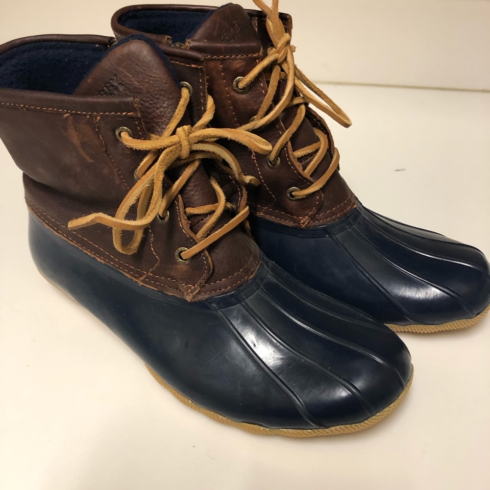 Sperry Duck Shoes like NEW